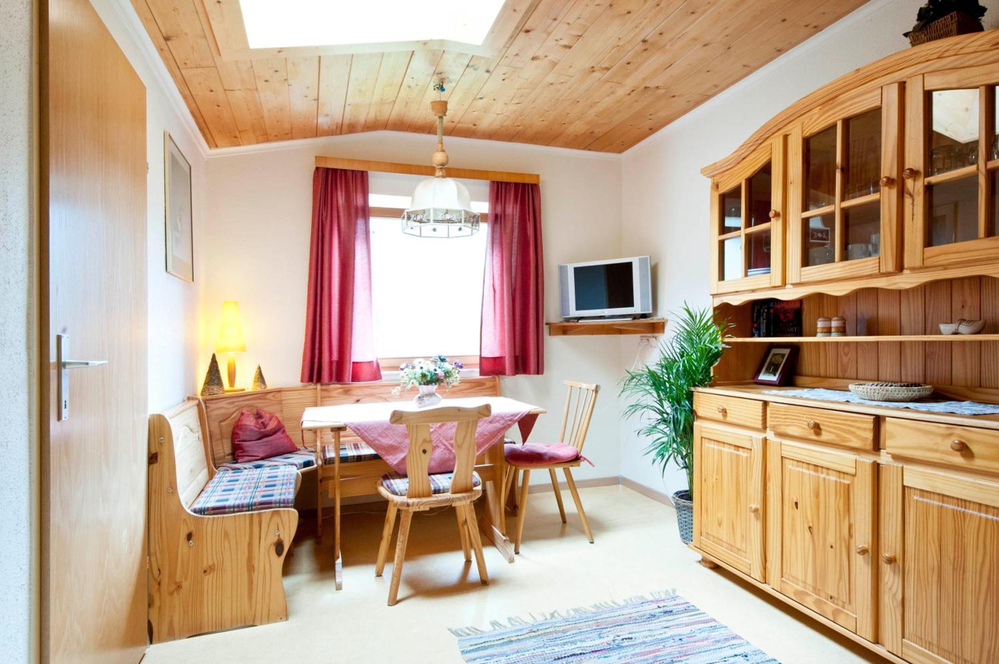 Sportland Inn Unterpeischlach エクステリア 写真