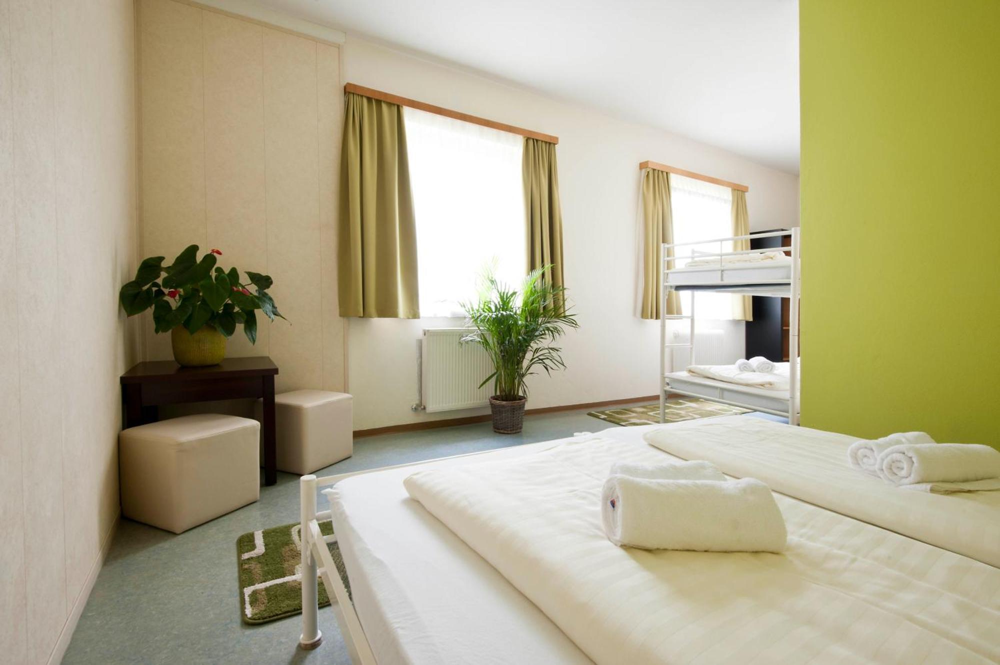 Sportland Inn Unterpeischlach エクステリア 写真